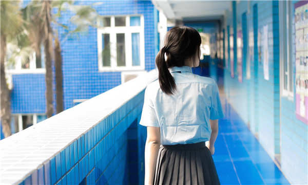集宁如何找到一个可以帮助我生孩子的女人？